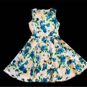 Spring Dress White, Blue, Green And Purple Floral Sleeveless Kids EUC Girls 8-9Y